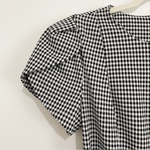 NWT Calvin Klein Tulip Sleeve Gingham Pattern Jumpsuit Tie Waist Pockets Size 12 - Picture 8 of 14